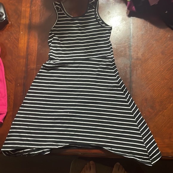 Great for the summer - Picture 2 of 2